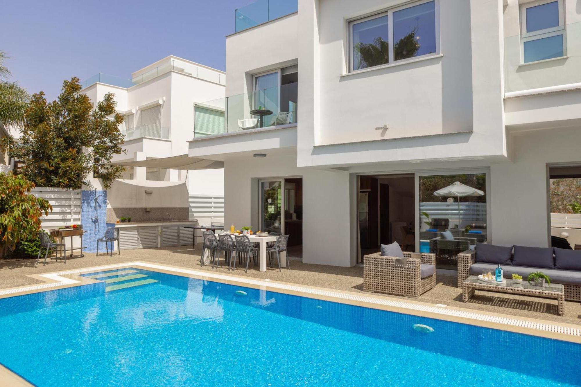 Fig Tree Bay Residences 3 โปรทาราส ภายนอก รูปภาพ