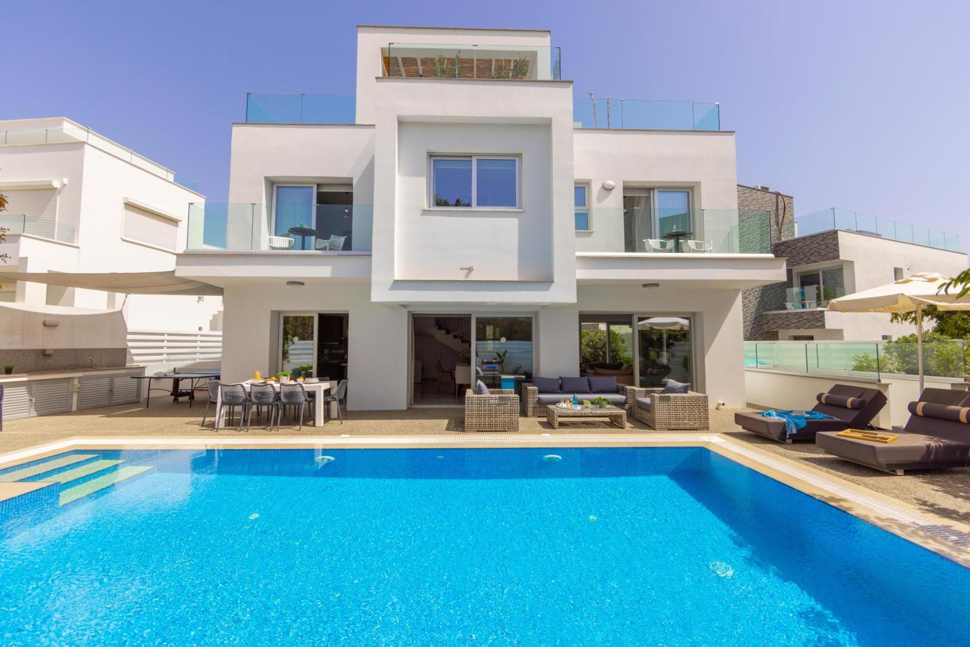 Fig Tree Bay Residences 3 โปรทาราส ภายนอก รูปภาพ