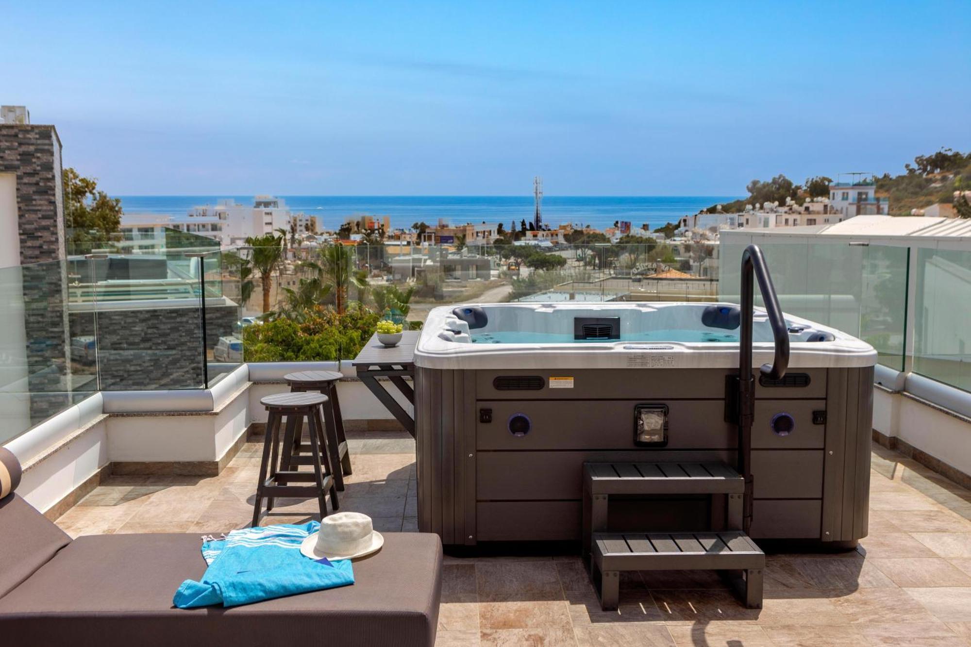 Fig Tree Bay Residences 3 โปรทาราส ภายนอก รูปภาพ